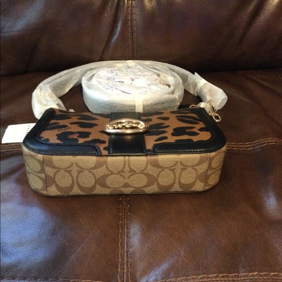 NWT Coach Georgie Baguette - Picture 7 of 8